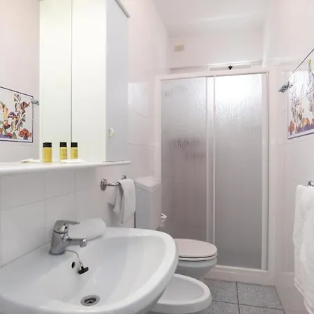 San Francisco 4* Marina dʼAndora