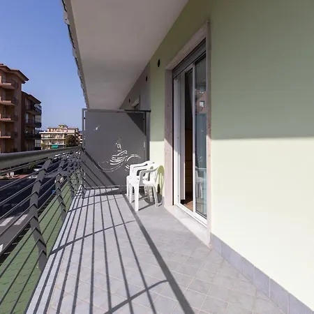 San Francisco アパートホテル Marina dʼAndora