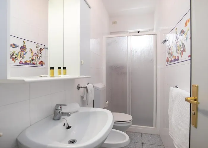 San Francisco 3* Marina dʼAndora