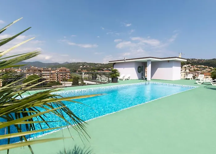 Aparthotel San Francisco 3*